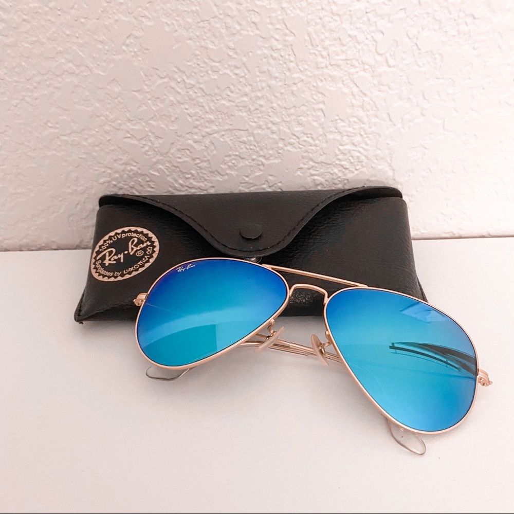 *BRAND NEW* RAY BANS BLUE FLASH AVIATORS
